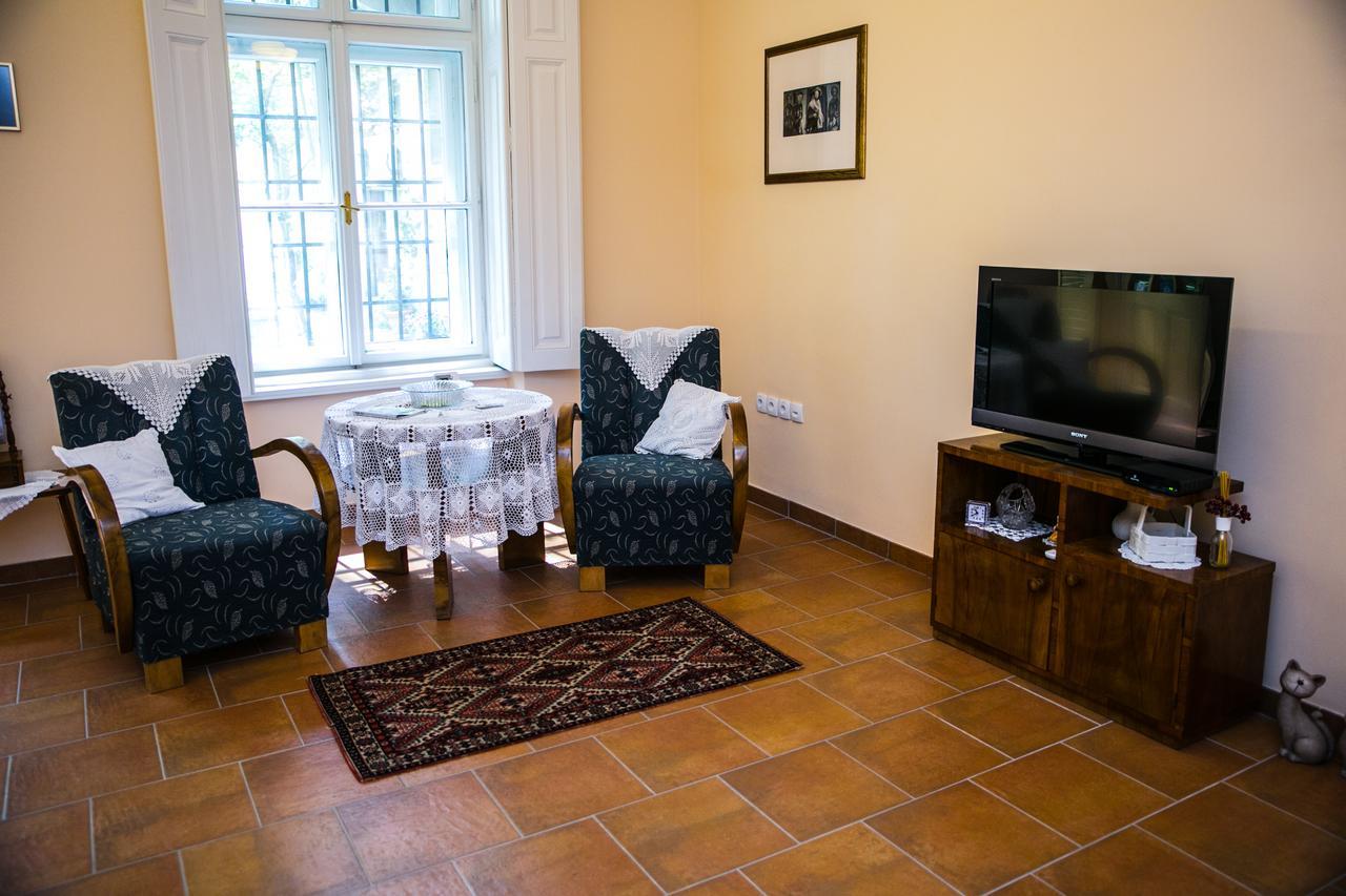 Apartment Kolar